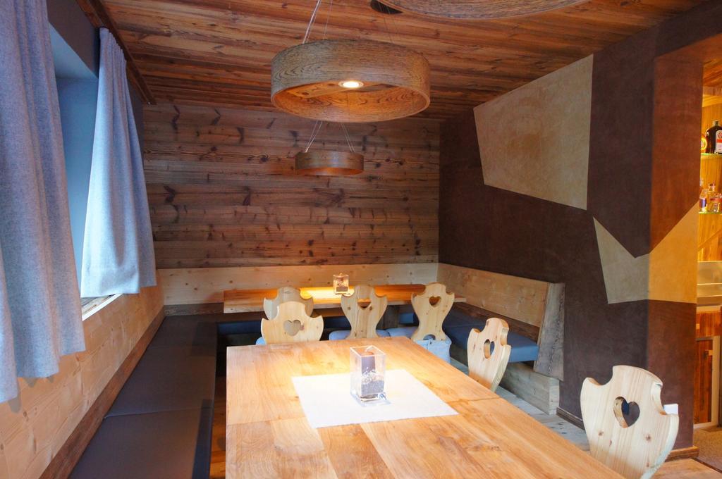 Appartamenti La Munt Badia  Bagian luar foto